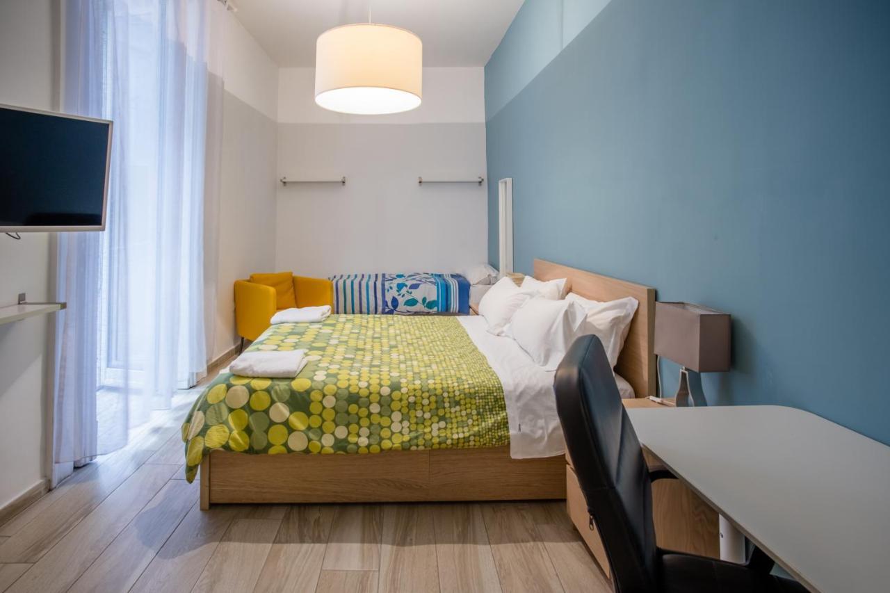 Stay In Naples Flats Toledo מראה חיצוני תמונה